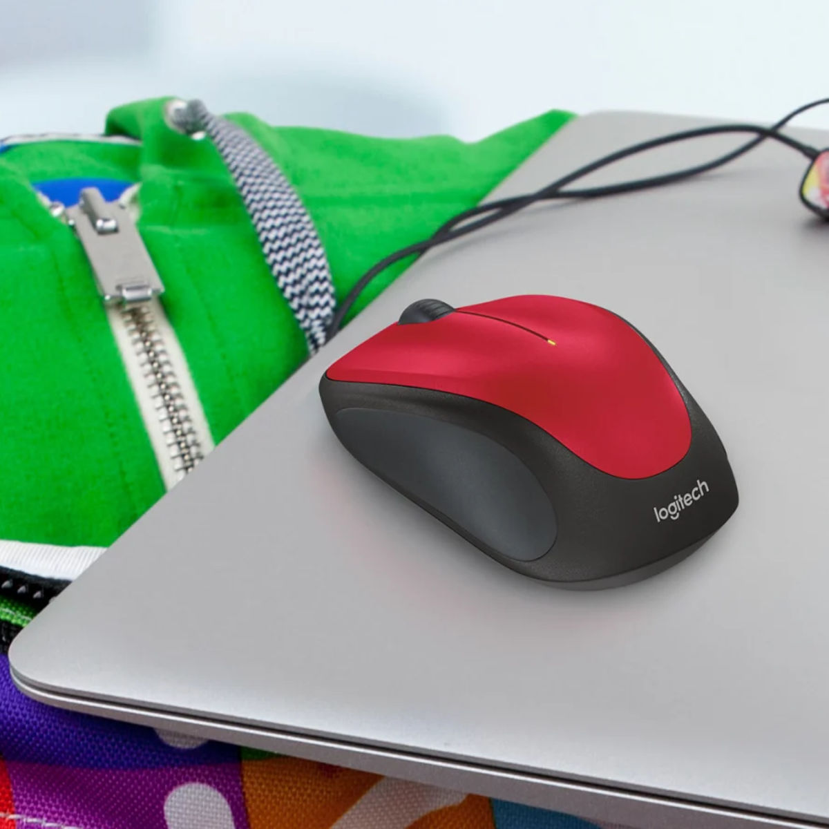 Logitech M235 Wireless Mouse | Compact | Comfortable | Long-Lasting Battery | 2.4 GHz Nano USB Receiver | Ambidextrous Design for PC | Mac | Chrome OS & Linux