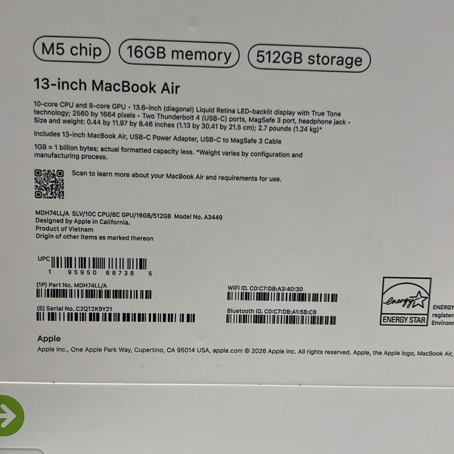 Apple Macbook Air MDH74LL/A | A3449 | M5 Chip (10 Core) | GPU (8 Core) | RAM 16GB | SSD 512GB | 13.0 (2560 x 1664) | Silver