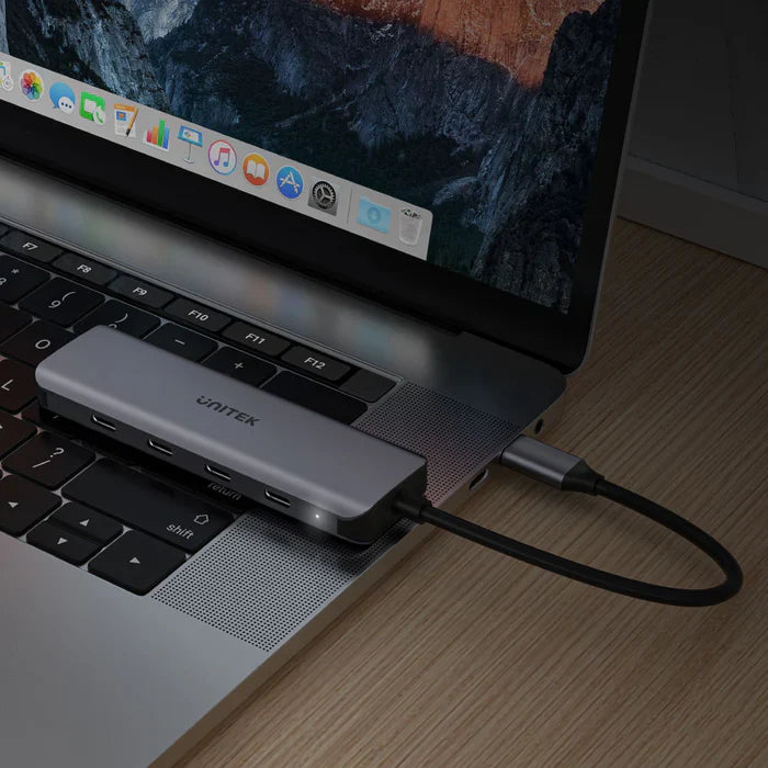 UNITEK UHub Q4 Next 4-Ports USB-C Hub | USB-C & USB-A Ports | Plug-and-Play Expansion Hub for Laptops & Tablets
