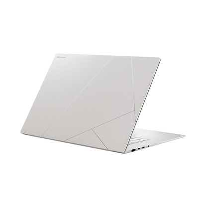 ASUS Zenbook S 16 Copilot+ PC OLED UM5606WA-RJ263W Laptop 16" 3K 120Hz Touch screen Laptop - Ryzen AI 9 HX 370 - 32GB RAM - 2TB SSD - Shared - WIN 11 (Scandinavian White)