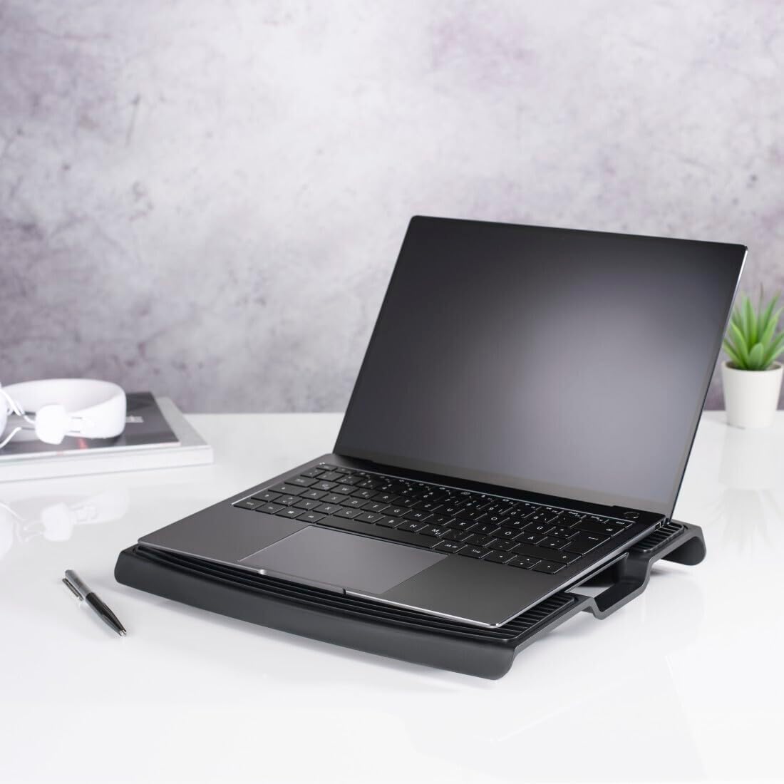 Hama 53049 Wave Laptop Cooling Pad | Black
