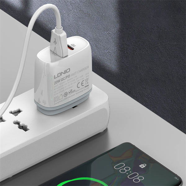 LDNIO Q229 20W PD + QC3.0 Fast Charger | USB-C & USB-A Dual Port | 100-240V Travel Plug | Fireproof Shell