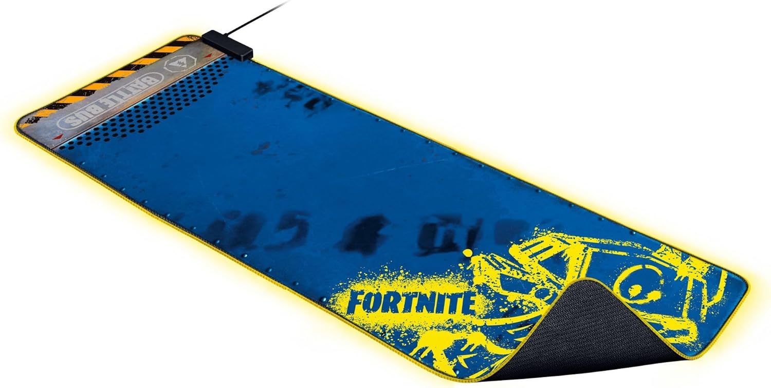 Razer Goliathus Chroma Extended - Fortnite Edition– Soft Gaming Mouse Mat with Razer Chroma RGB, Micro-Textured Surface, and Optimized for All Sensors