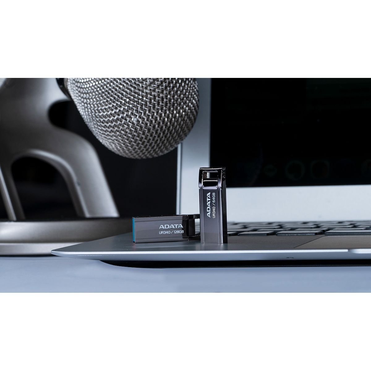 ADATA UR340 USB 3.2 Flash Drive Waterproof Dustproof Capless Glossy Black Nickel | 64GB