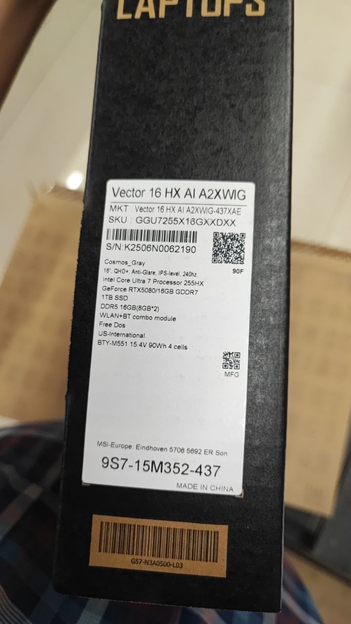 MSI Vector 16 HX AI A2XWIG-437XAE | Intel Ultra 7-255HX | RAM 16GB | SSD 1TB | RTX 5080 16GB | 16 Inch QHD+ IPS 240Hz | Cosmos Gray