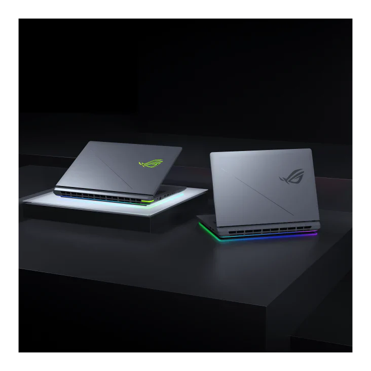 ASUS ROG Strix G18 (2025) G815LR-S9227 18" 240Hz - Core Ultra 9 275HX - 32GB RAM - 2TB SSD - NVIDIA GeForce RTX 5070 Ti 12GB - WIN 11 PRO K