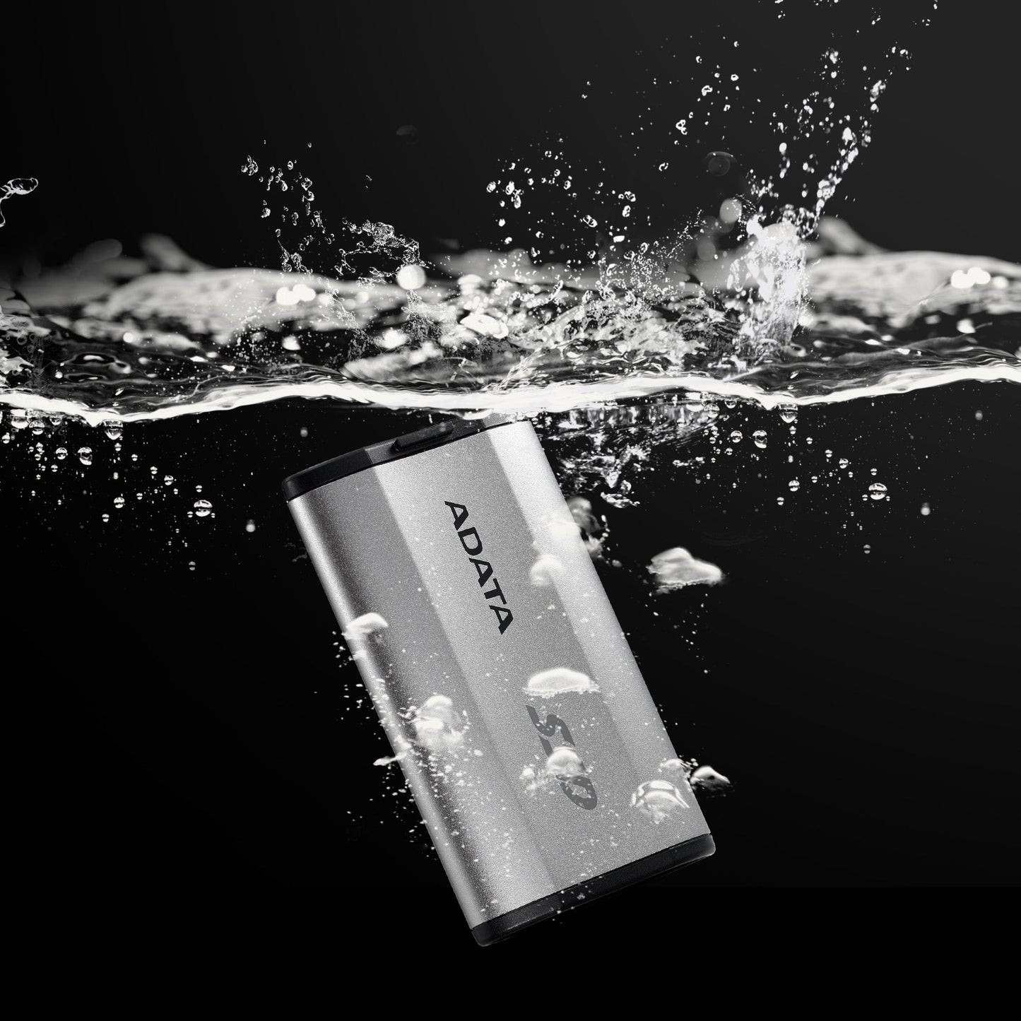 ADATA SD810 External SSD USB 3.2 Gen2x2 IP68 Waterproof Dustproof Drop Resistant 2000MB/s Read Write - 1TB