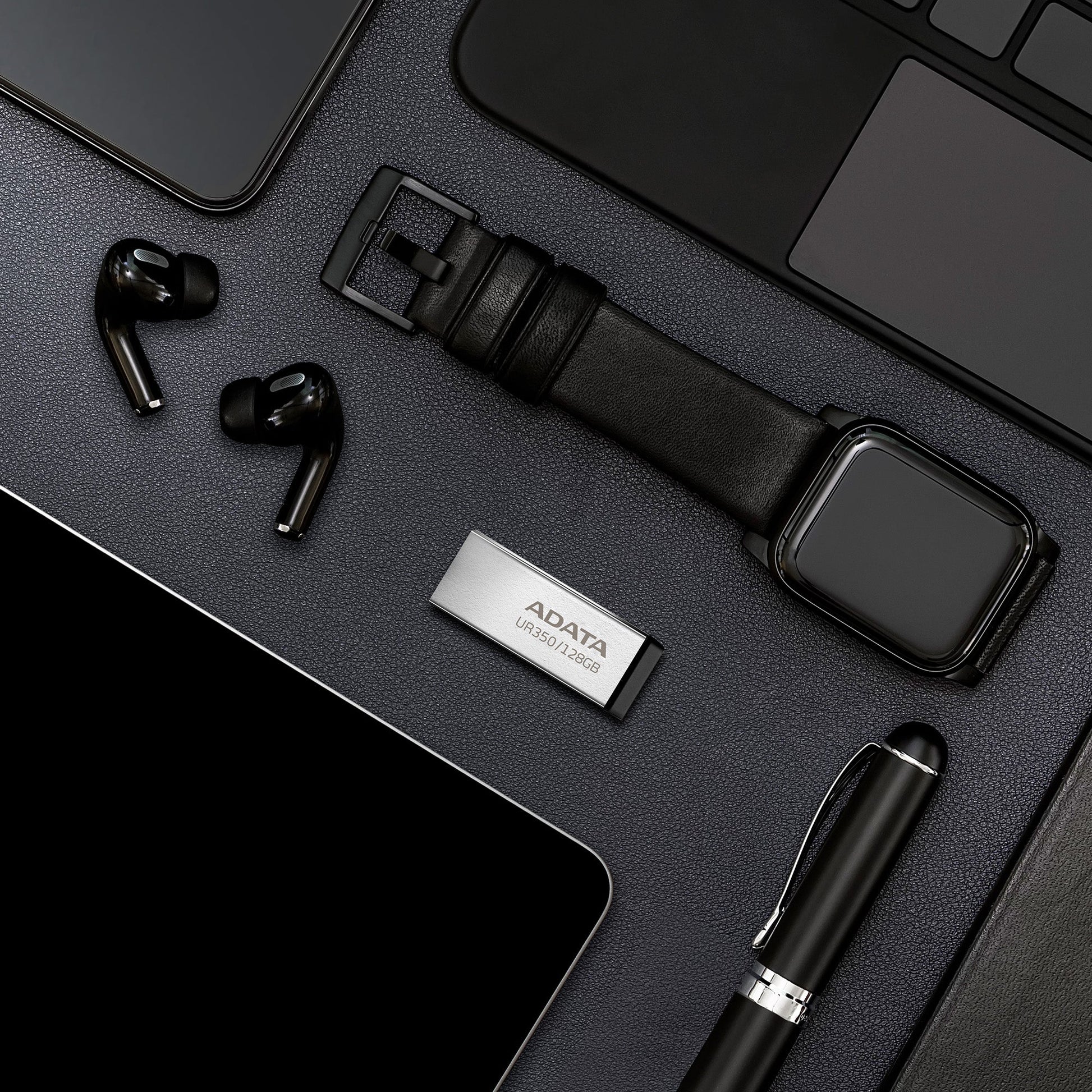 ADATA UR350 USB 3.2 Gen1 Flash Drive Waterproof Featherweight 3.5g